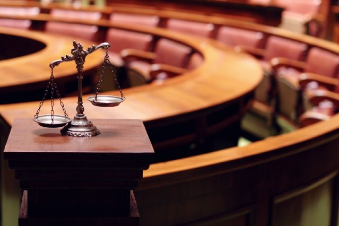 Λάρισα | 82χρονος καταδικάστηκε επειδή προσπάθησε να φιλήσει ανήλικο κορίτσι